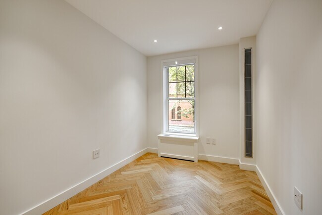 Foto del edificio - 421 14th St