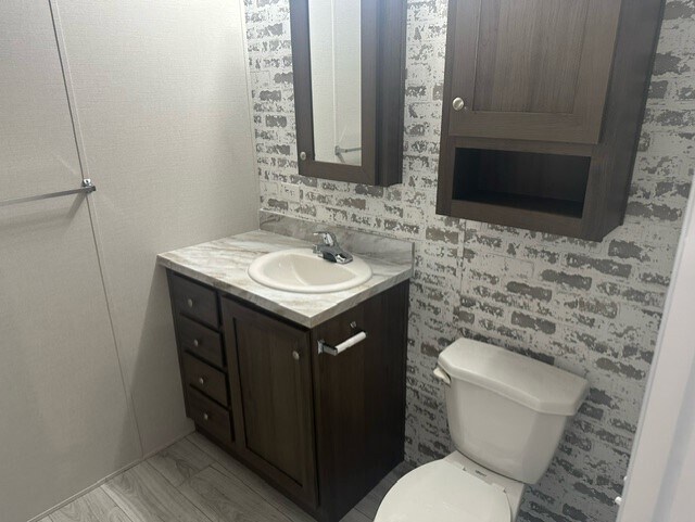 Foto del edificio - 3523 Loveside Terrace