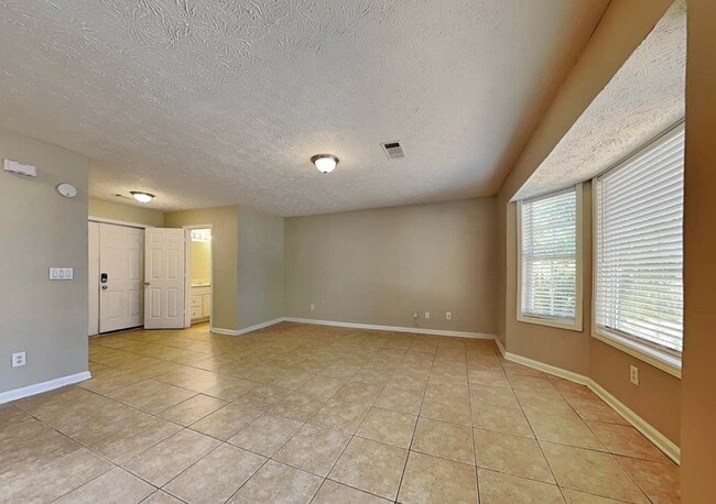Building Photo - 2407 Boone Ct