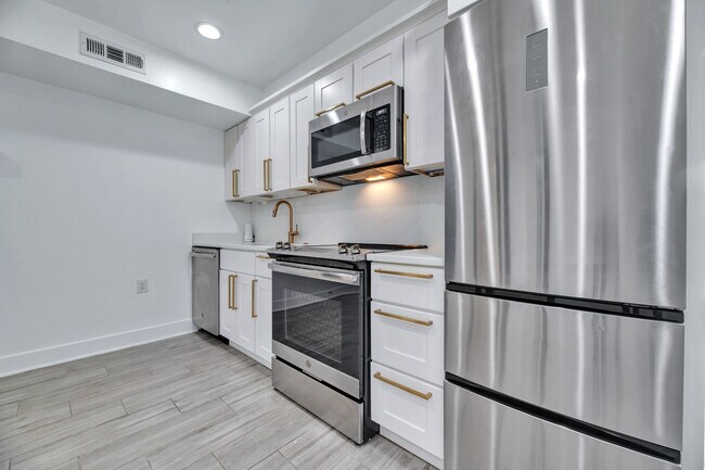 Foto del edificio - 1808 Benning Rd NE