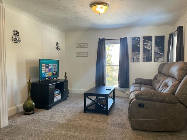 Foto del edificio - 208 Hudson St