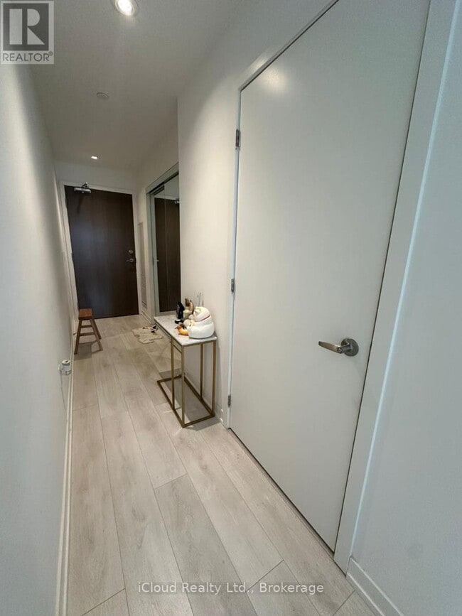 Building Photo - 15 Lower Jarvis St