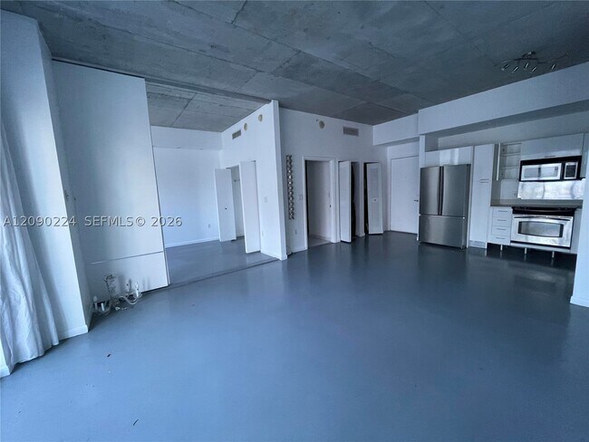 Foto del edificio - 133 NE 2nd St