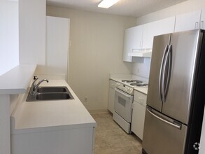 Building Photo - 1133 Waimanu St