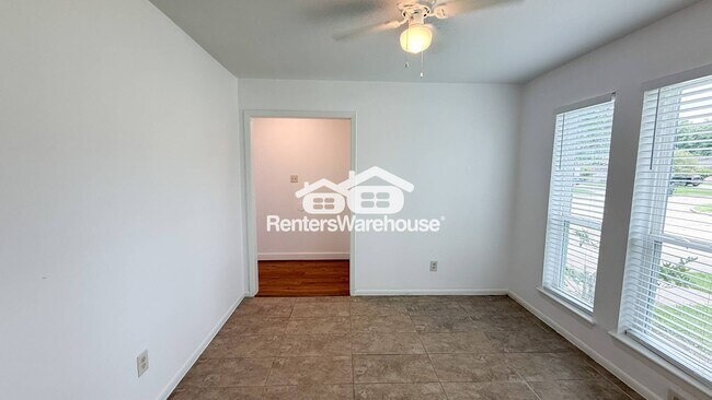 Foto del edificio - 12463 Windy Wisp Ln