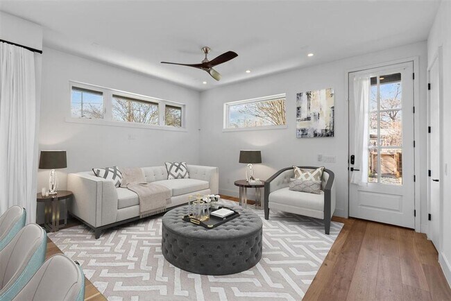 Foto del edificio - Modern 3 bedroom home in a prime location ...