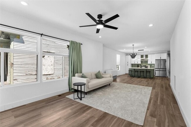 Foto del edificio - 598 Formwalt St SW
