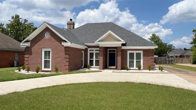 Building Photo - 8113 Greyfield Dr