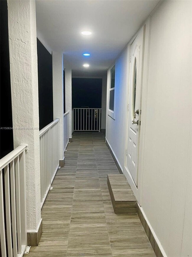 Building Photo - 20 Eagle Dr