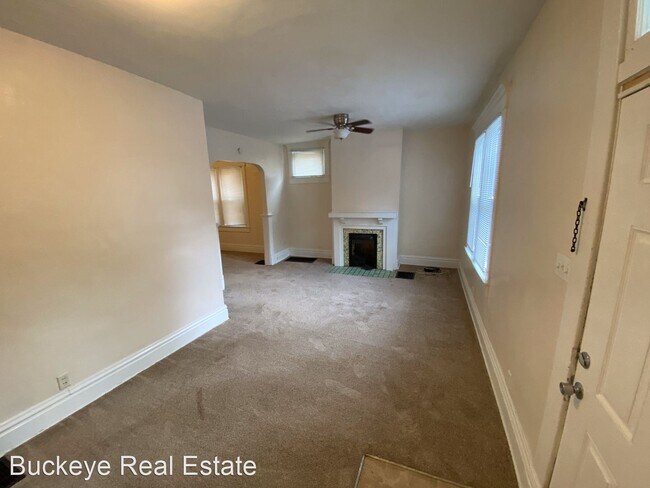 Building Photo - 3 br, 1 bath House - 43 W. Oakland Ave.