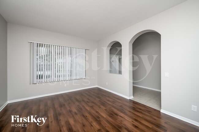 Foto del edificio - 10748 Pictorial Park Dr