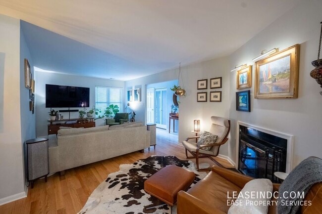 Foto del edificio - 1325 13th St NW