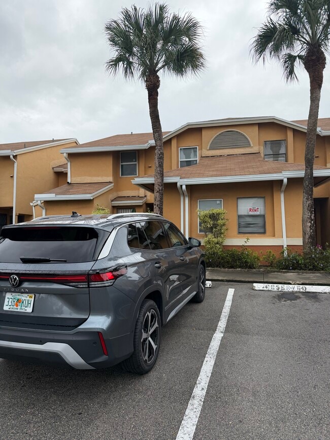 Building Photo - 2521 NW 56th Ave