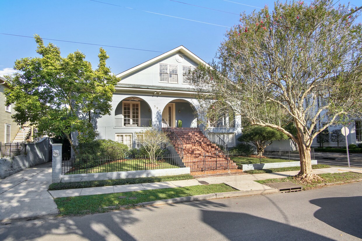 Unit is on 2nd and 3rd floors of 3 unit condo - 394 Audubon St