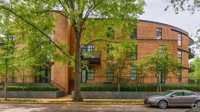 Building Photo - 7542 Cromwell Dr