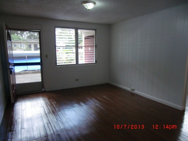 Building Photo - 303 Ohai Pl