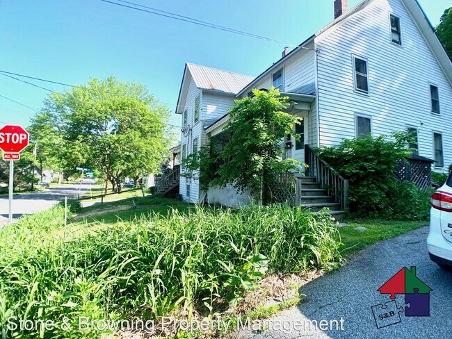 Foto del edificio - 45 Claredon Ave