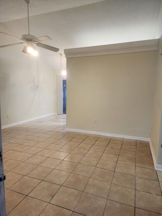 Building Photo - Single family in Carolina Beach