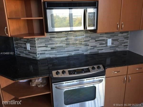 Building Photo - 2 br, 2 bath Condo - Catalonia Condo