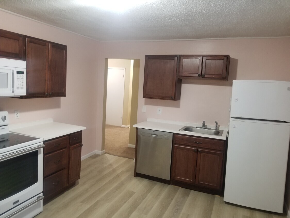 Foto principal - 261 Maryland Ave W