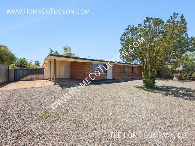 Foto del edificio - 6150 E 32nd St