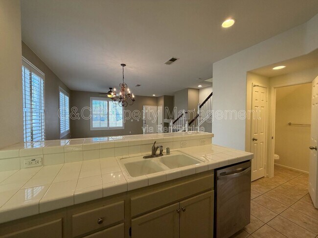 Foto del edificio - 1279 Gorge Run Wy