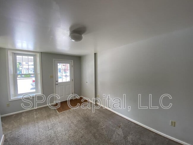 Foto del edificio - 239 E King St