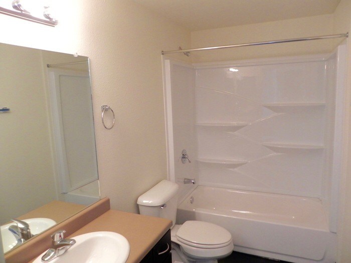 Foto del edificio - New! Affordable! Downtown Loft!