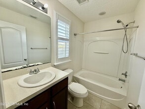 Building Photo - 488 Pine Eagle Dr