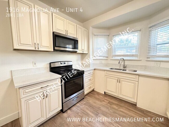 Foto del edificio - 1916 Magnolia Ave