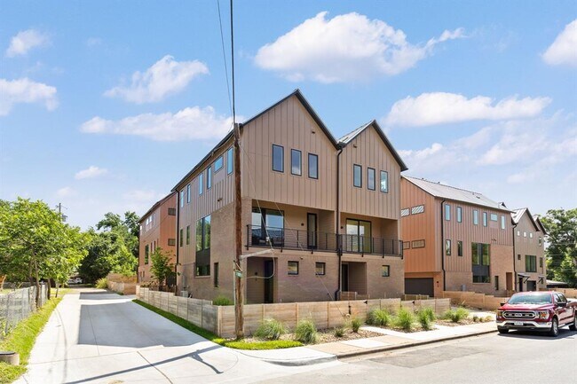 Foto del edificio - 3528 Gonzales St