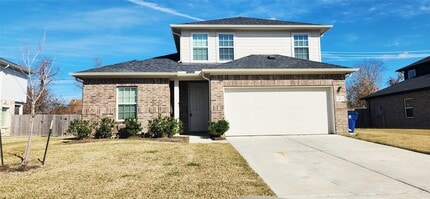 Building Photo - 422 Magnolia Ln