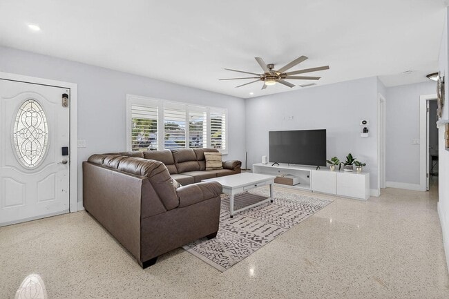 Foto del edificio - 1123 SE 2nd Ave