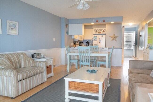Building Photo - ELEGANT OCEANFRONT OFF-SEASON RENTAL FOR Y...