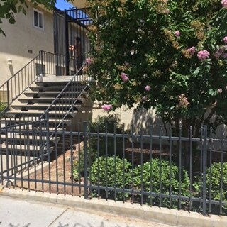 Gated Building Nice Tree Lined Street - 1046 N Laurel Ave