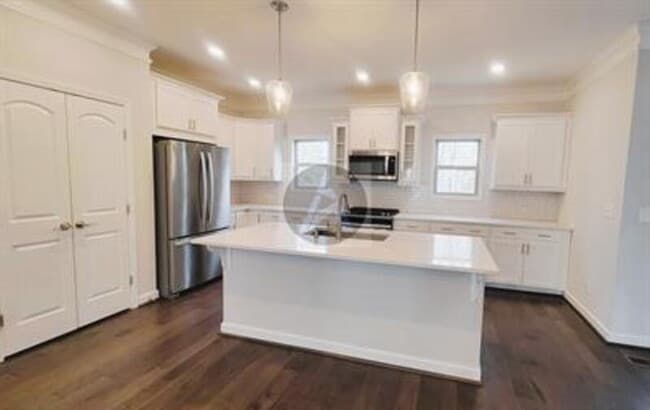 Photo - 2892 Boone Drive House