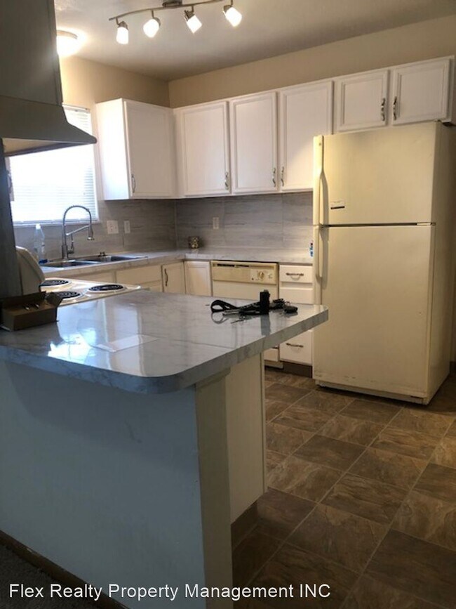 Building Photo - 4 br, 2.5 bath House - 1214 Rockcress Dr