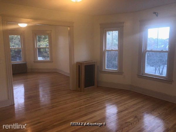 Building Photo - 3 br, 1 bath Apartment - 6 Wahnita Rd