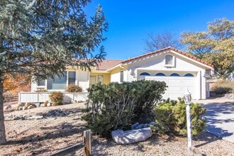 Building Photo - 1840 Oriental Ave