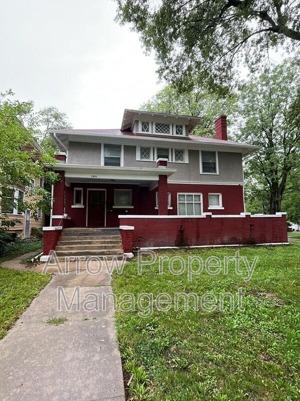 Primary Photo - 1801 E Street