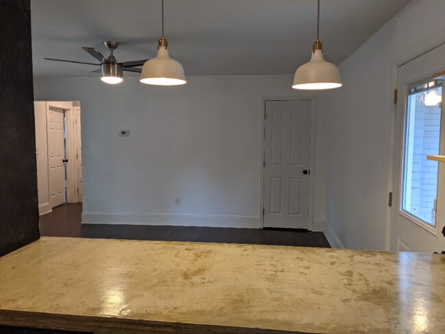 Foto del edificio - 2931 Glenwood Ave SE