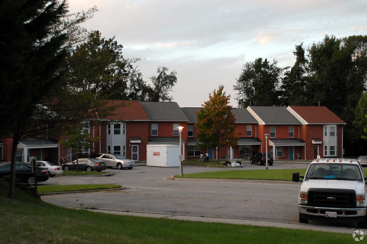 Foto del edificio - 4000 Old Frederick Rd