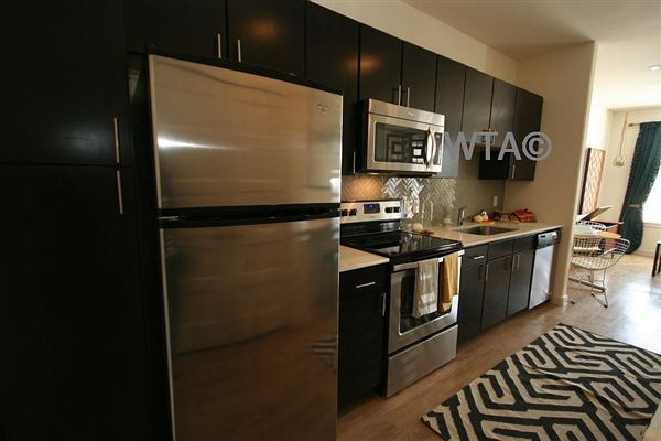 Foto del edificio - 2900 Manor Rd