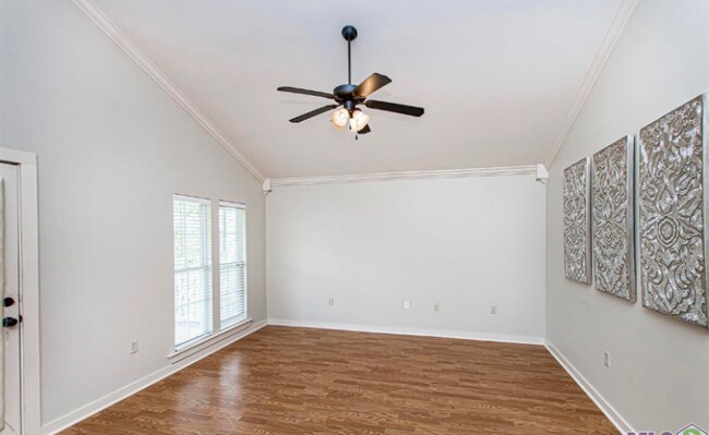 Building Photo - 15155 LA-44