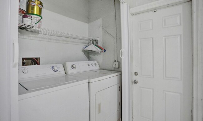 Building Photo - 17751 NW 63rd Ct
