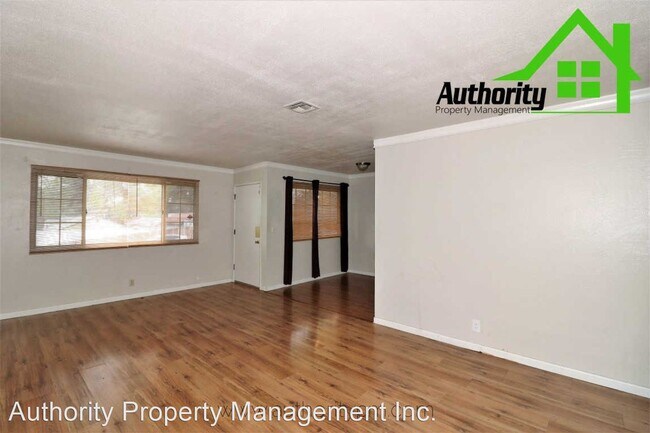 Building Photo - 3 br, 1 bath House - 4075 Main Street