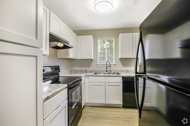 Newly Renovated Townhome at Pine Ridge Apartments in Cary, NC - Pine Ridge Townhomes