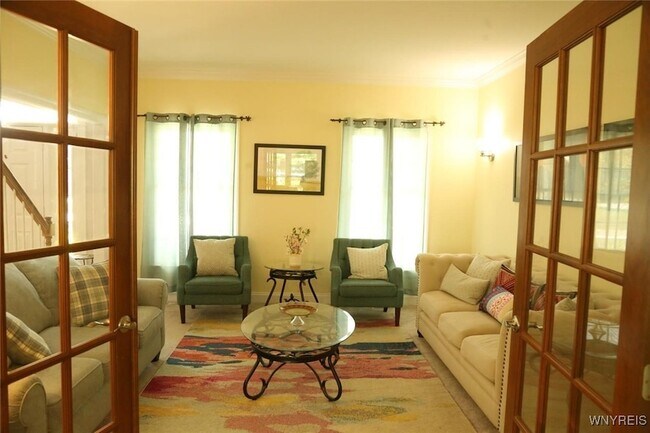 Foto del edificio - 8350 Manchester Park Dr