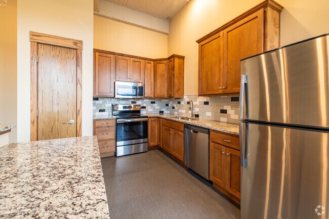 2 habitaciones, 2 baños - 1068 pies cuadrados - Cocina - Kansas Avenue Lofts
