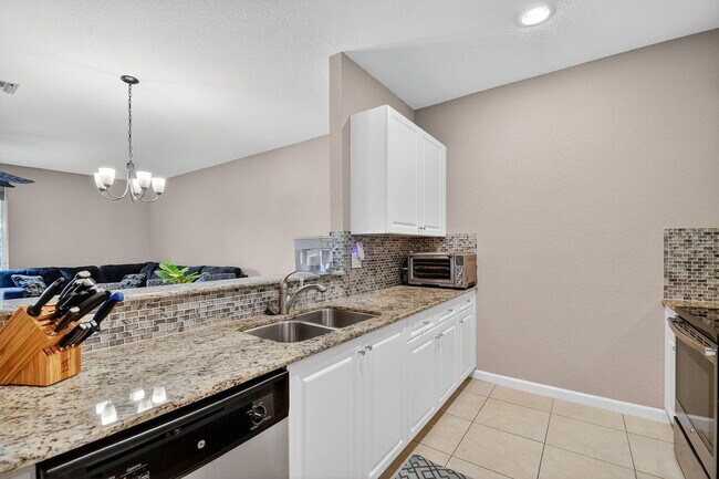 Foto del edificio - 5296 Palm Colony Dr